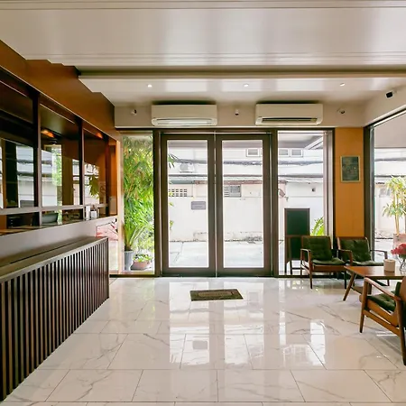 A Room Bangkok Sathorn