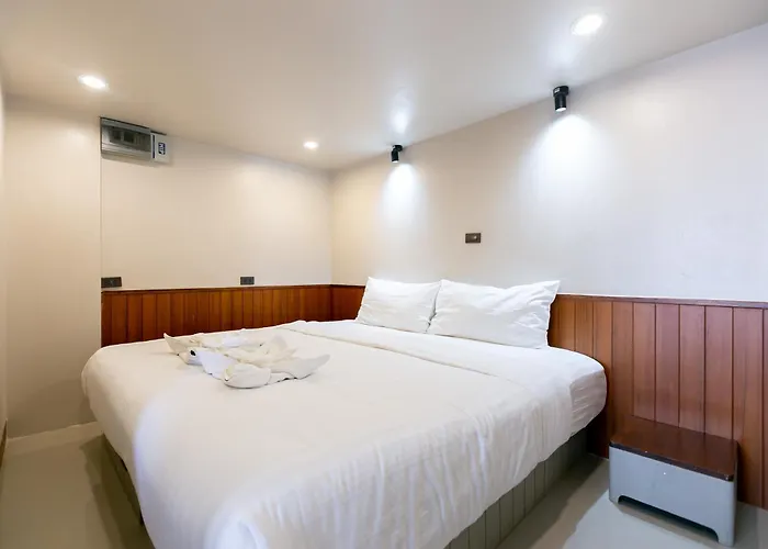 A Sathorn 2*
