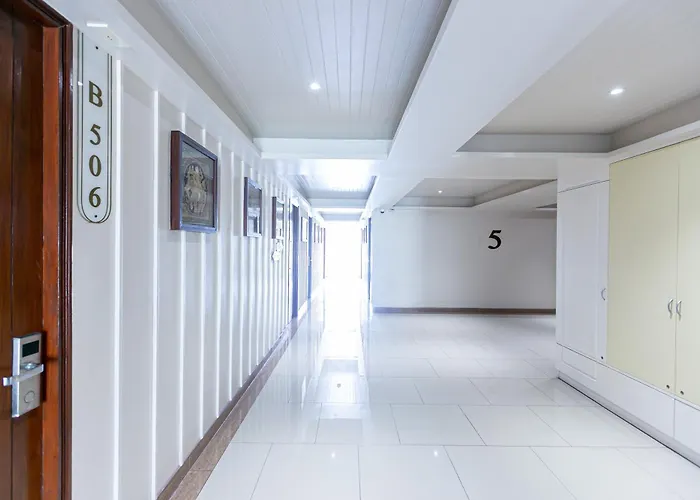 A Sathorn 2* Bangkok